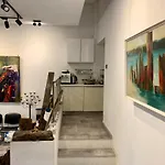 Stay, Work, Meet In Creative Space In Centrum Βαρσοβία