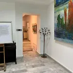 Stay, Work, Meet In Creative Space In Centrum Διαμέρισμα