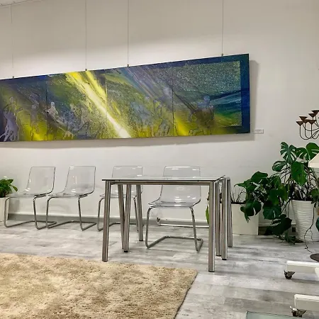 Stay, Work, Meet In Creative Space In Centrum *