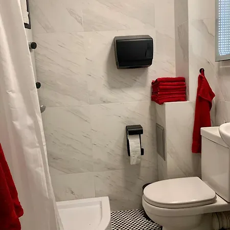 Stay, Work, Meet In Creative Space In Centrum