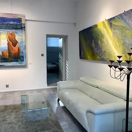 Stay, Work, Meet In Creative Space In Centrum Lägenhet Warszawa