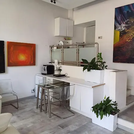 Stay, Work, Meet In Creative Space In Centrum Apartment *