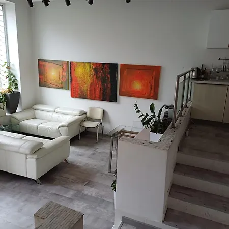Apartment Stay, Work, Meet In Creative Space In Centrum *