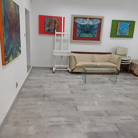 Stay, Work, Meet In Creative Space In Centrum Varsó