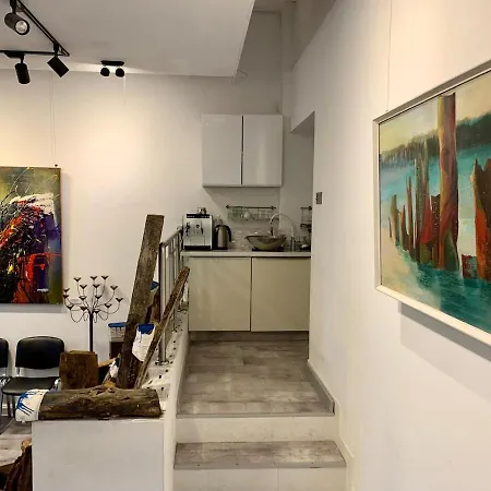 Stay, Work, Meet In Creative Space In Centrum 华沙