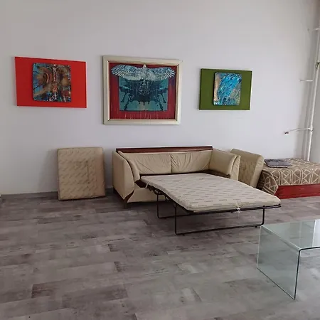 Stay, Work, Meet In Creative Space In Centrum 公寓 *