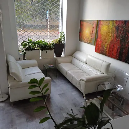 Stay, Work, Meet In Creative Space In Centrum